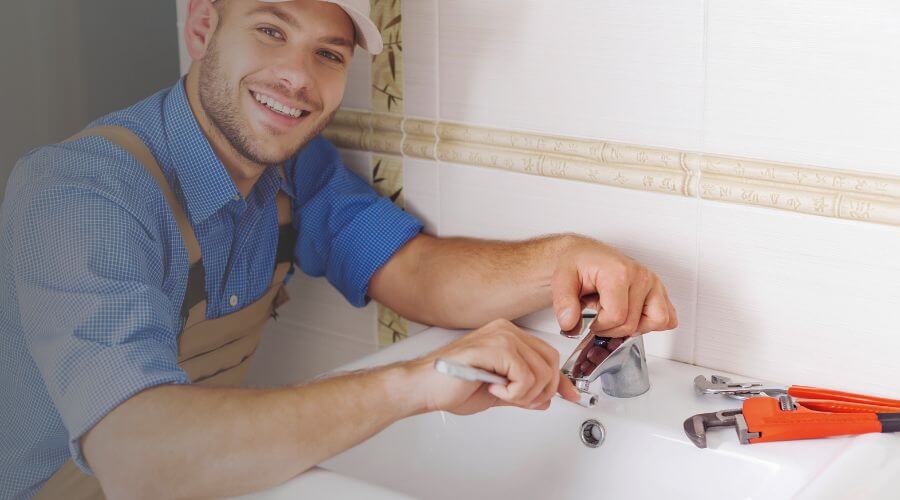 Leak Detection in Mentone, IN
